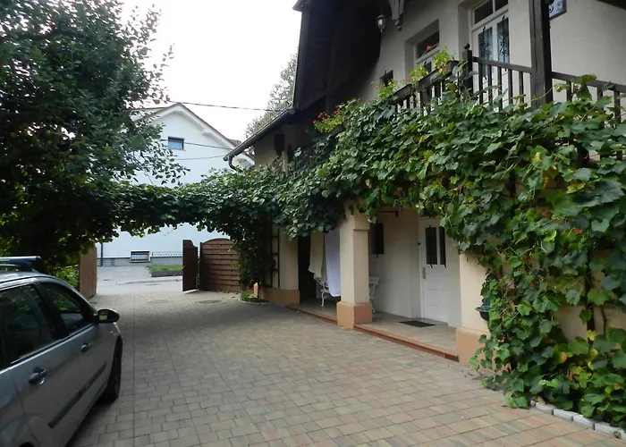 With Free Car Parking, Wifi And Bikes For Free Apartmán *