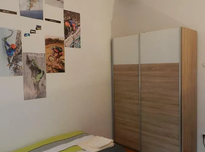 With Free Car Parking, Wifi And Bikes For Free Apartament *